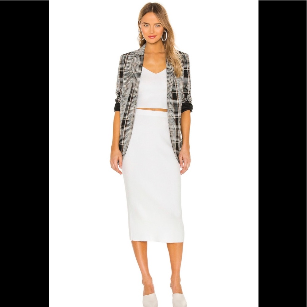 AFRM “Seville” Classic Beautiful White Midi Length Sweater Skirt Sz Medium BNWT